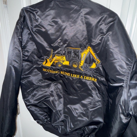 JOHN DEERE vintage Nothing Runs Like A Deere EMBROIDERED Tractor Jacket - Picture 6 of 10